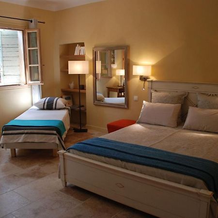 Bed and Breakfast Le Moulin Des Pinchinats Aix-en-Provence Exteriér fotografie