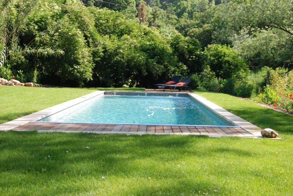 Bed and Breakfast Le Moulin Des Pinchinats Aix-en-Provence Exteriér fotografie